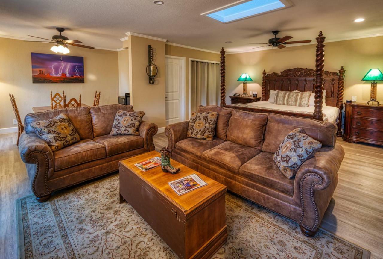 Lantern Light Inn - Romantic Getaway (Adults Only) Sedona Luaran gambar